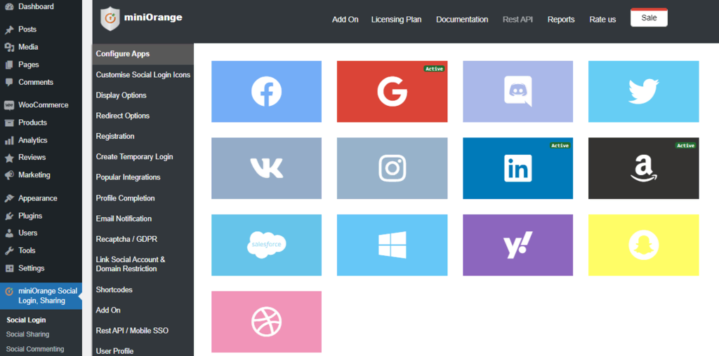 La page de configuration de miniOrange Social Login sur le tableau de bord de WordPress, montrant les intégrations de médias sociaux disponibles