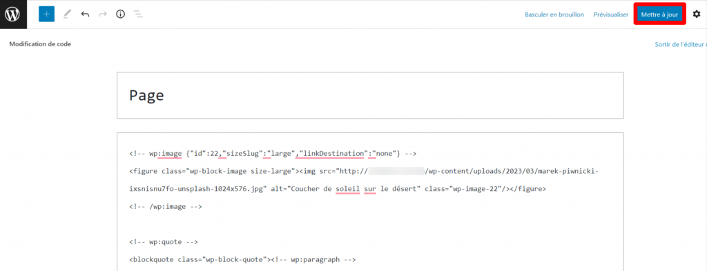 L'éditeur de code de l'éditeur de pages WordPress Gutenberg avec le bouton Mettre à jour